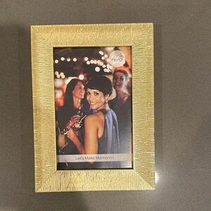 Picture Frame (fits 4x6 photo)